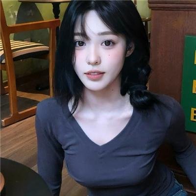 进阶的主母 海报